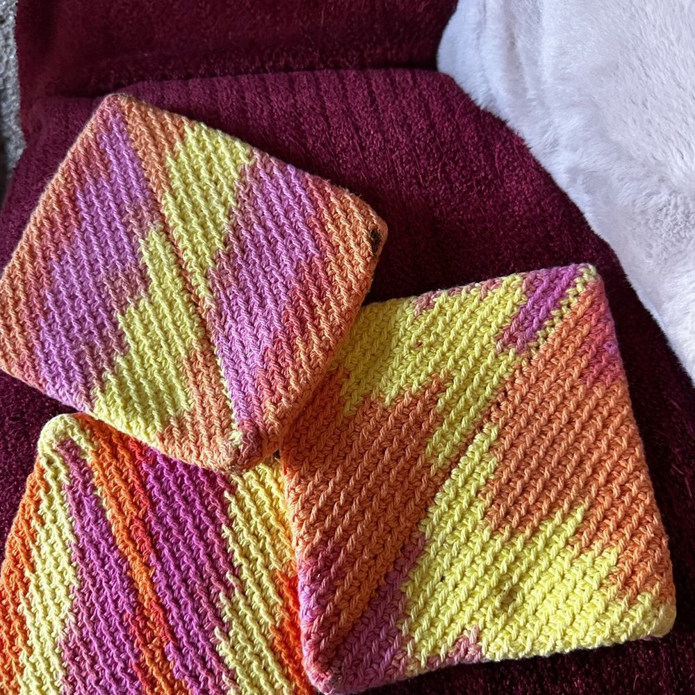3 Rainbow Sherbet Vintage Crocheted Hot Pads Handcrafted - Picture 2 of 3